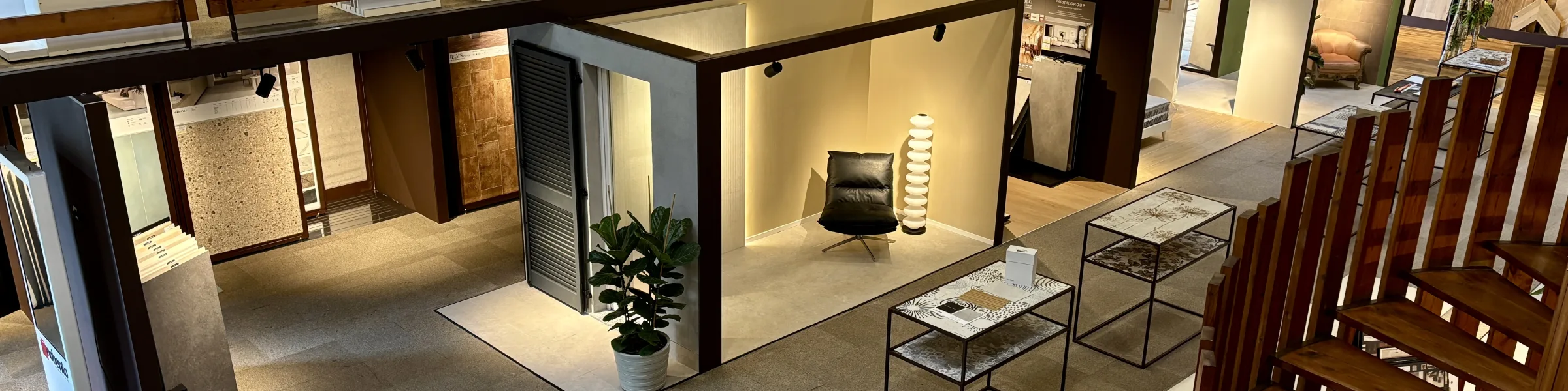 Showroom TARANTOLA.CASA ad Abbiategrasso: piastrelle, parquet, arredo bagno